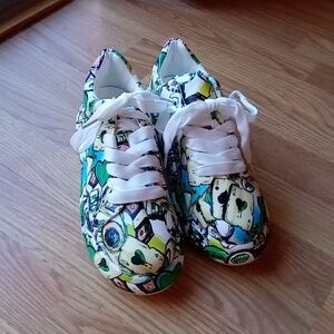 NEW ladies Shoes, Lace Up, Multi Color, Size 41